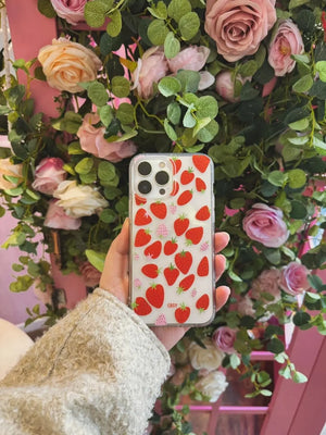 Strawberries 🍓 - Casy • ქეისი